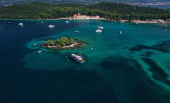 7 Day Croatia Gulet Cruise from Makarska through Brac Hvar Vis and Korcula