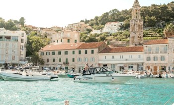 Croatia Sailing Cruise for Singles 40+ in Dalmatian Islands Sailboat