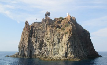 Sailboat Vacation in Aeolian Islands D1