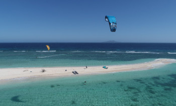 Philippines Catamaran Kite Cruise – 7-Day Sailing Itinerary