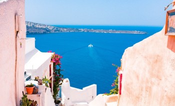 7 Day Sailing Holiday in the Cyclades from Lavrio - Island Hopping through Kea, Mykonos, Paros, Serifos and Kythnos