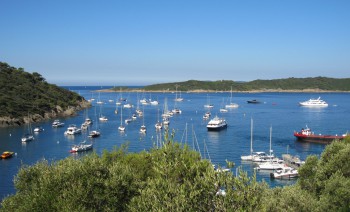 Discover the Magic of the French Riviera: Sailing from Toulon to St Tropez