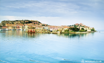 A Sailing Cruise Between the Pearls of Tuscany