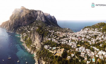 Fall in love with Amalfi Coast, Capri and the Flegree Islands