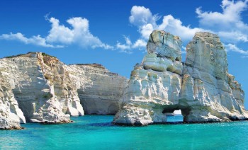 7 Day Sailing Holiday in the Cyclades from Lavrio - Island Hopping through Kea, Mykonos, Paros, Serifos and Kythnos