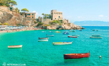 Shared Catamaran: Explore Amalfi and Capri Islands 