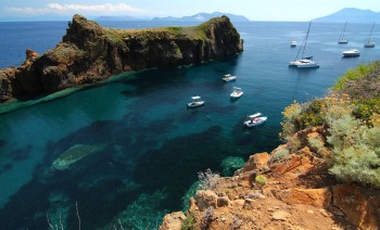 Intimate boat cruise in Aeolian Islands