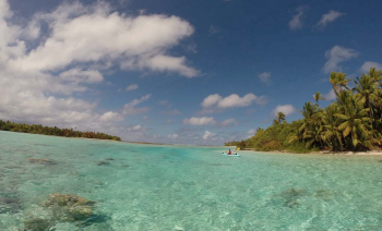Sailing Fakarava & Tuamotu Islands, explore the wild French Polynesia