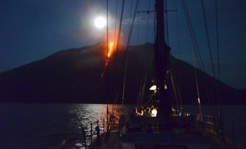 Sailboat Vacation in Aeolian Islands D1