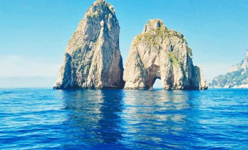 From Sicily to Capri on Board Miaplacidus