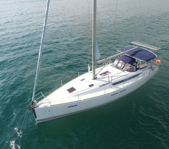 Sun Odyssey 439 yacht photo