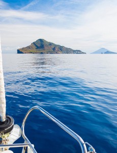 Sailing charter From Portorosa to the Aeolian Islands