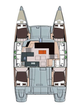 2015 Helia 44
