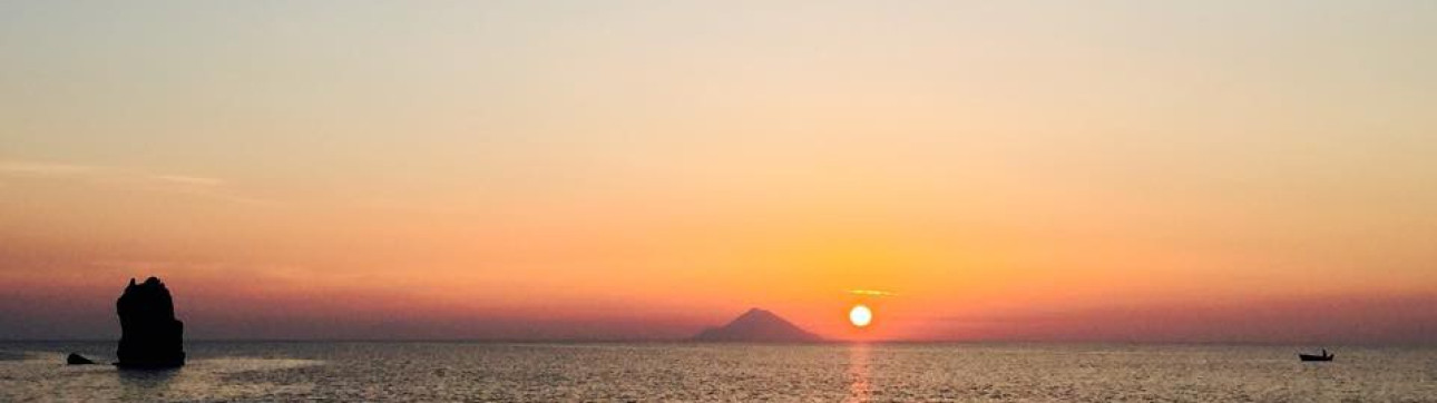 Aeolian Islands Weekend boat tour - cover photo