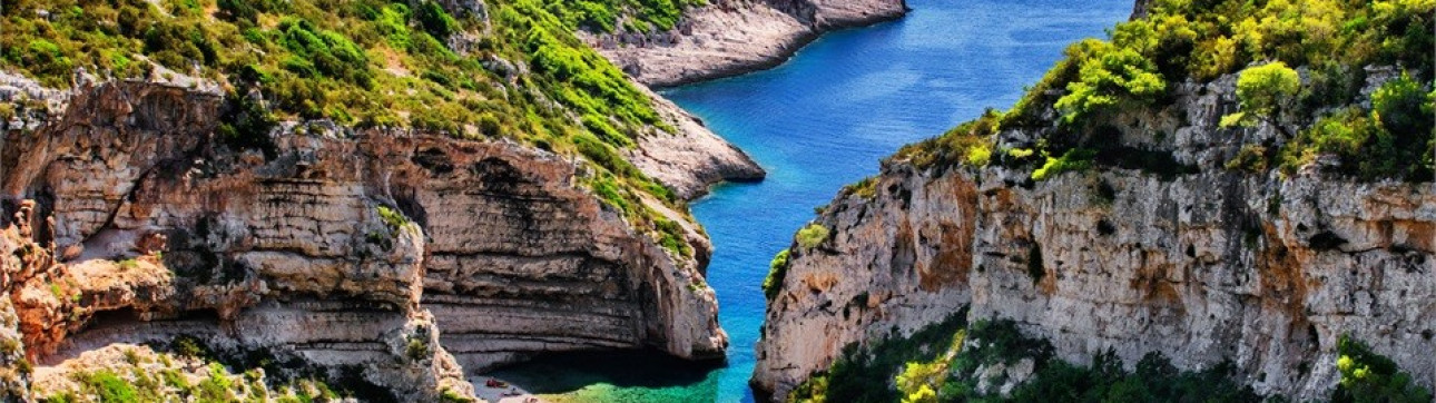 Cruising the best Island in central Dalmatia - cover photo