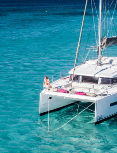 Amalfi Coast Catamaran Charter from Castellammare in Bali 4.3