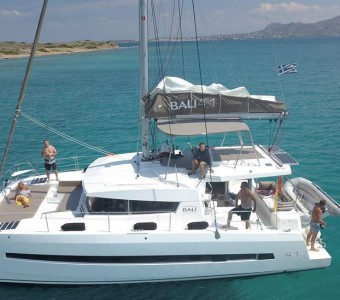 Bali 4.1 yacht photo
