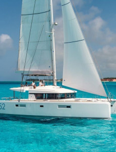Wake up in the Caribbean onboard a Catamaran 