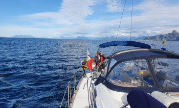 Sail Helgeland and cross the Arctic Cirle