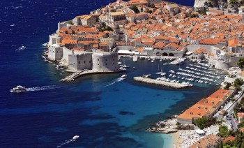 Sailboat Charter in Middle Adriatic Islands