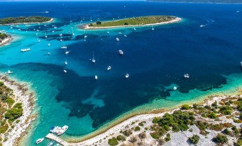 Sailboat Charter in Middle Adriatic Islands